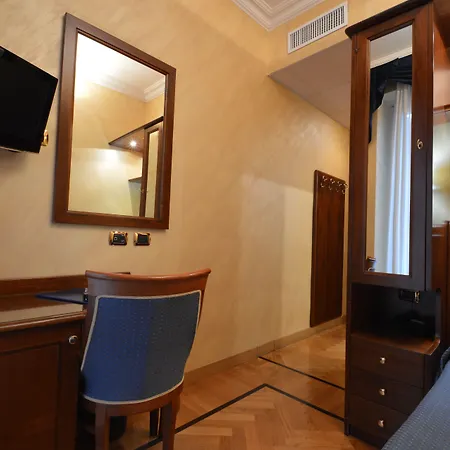 Montecarlo Hotel 3*