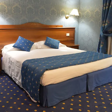 Montecarlo Hotel