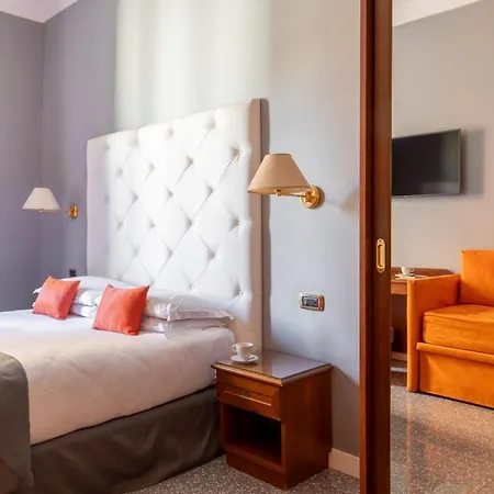 Hotel Montecarlo Roma