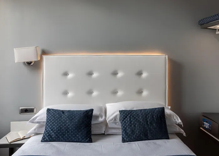 Hotel Montecarlo 3*